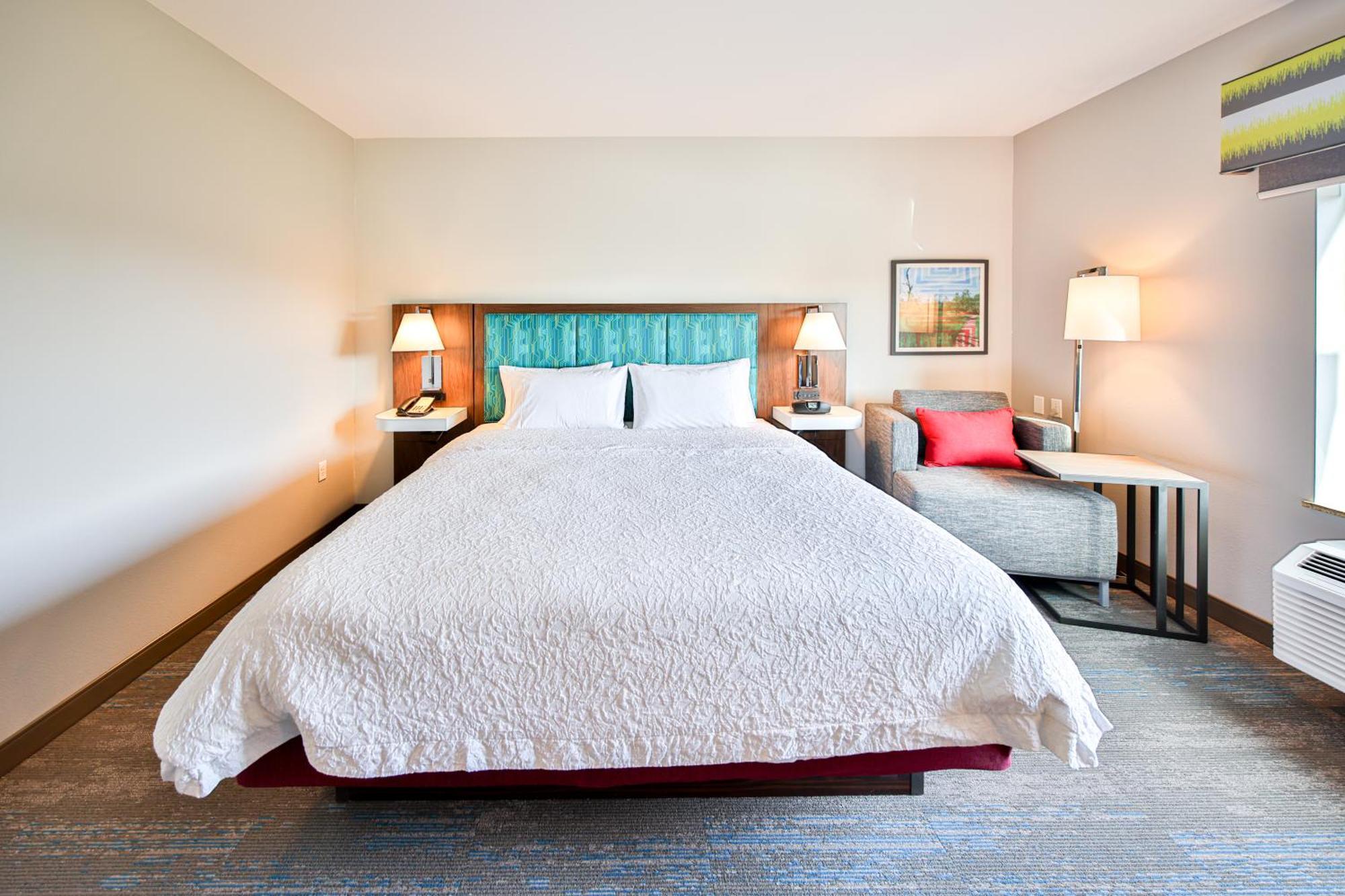 Hampton Inn & Suites By Hilton Seattle/Kent Room photo
